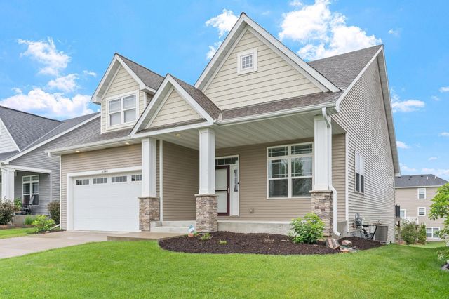8340 Deerwood Lane N, Maple Grove, MN 55369