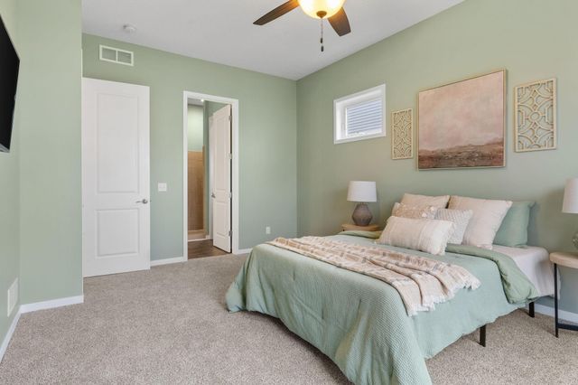 8340 Deerwood Lane N, Maple Grove, MN 55369