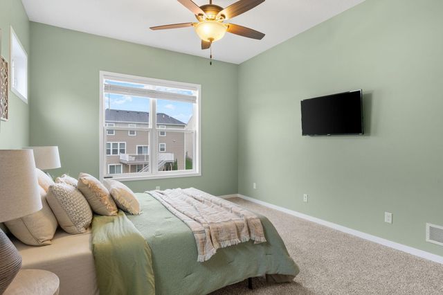 8340 Deerwood Lane N, Maple Grove, MN 55369