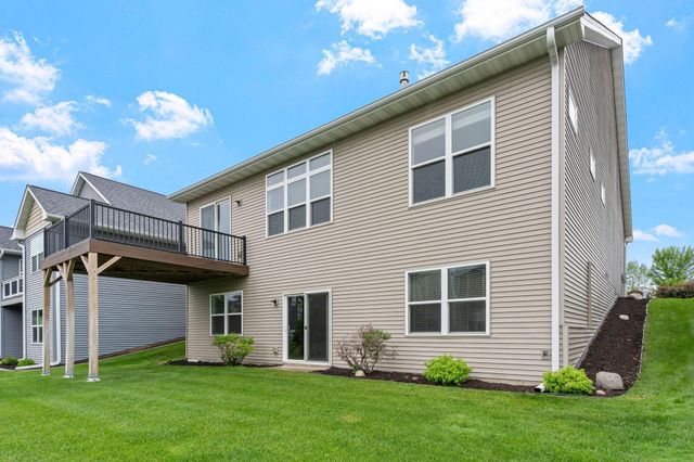 8340 Deerwood Lane N, Maple Grove, MN 55369
