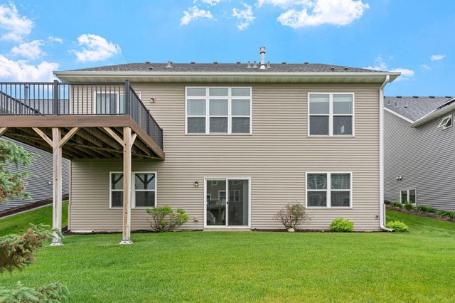 8340 Deerwood Lane N, Maple Grove, MN 55369