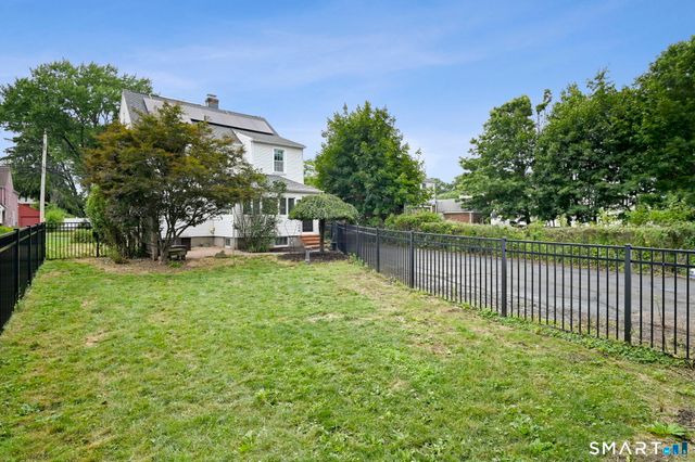 30 Wright Road, Wethersfield, CT 06109
