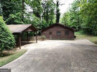 418 Honey Suckle Lane, Stockbridge, GA 30281