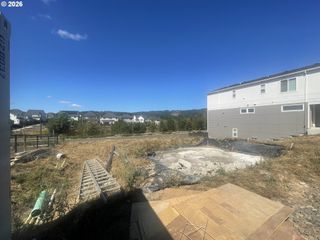 16535 Nw LIBERTY St, Portland, OR 97229