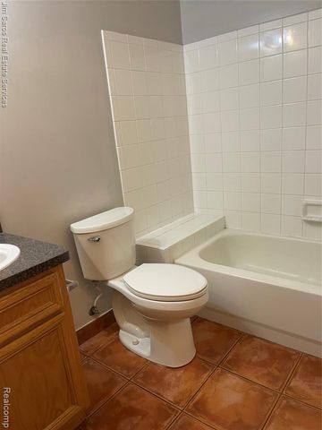 24002 Wedgewood Circle, Warren, MI 48091