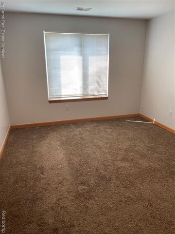 24002 Wedgewood Circle, Warren, MI 48091