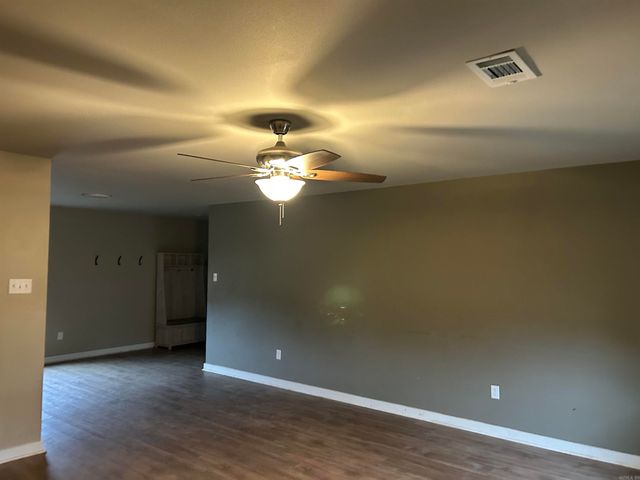 760 Gravel Hill Rd, Romance, AR 72136