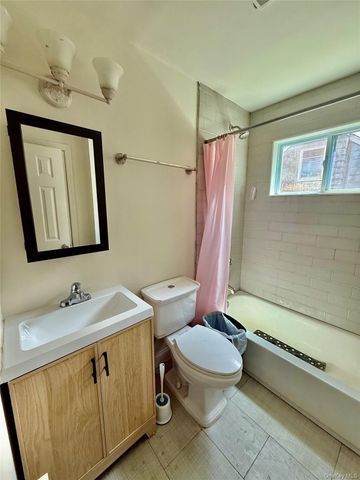 84 N 17th Street, Wyandanch, NY 11798