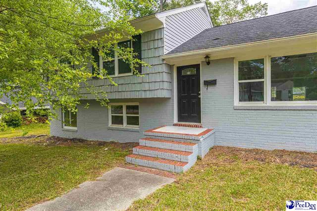 215 Brantley St, Lake City, SC 29560