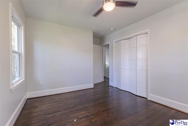 215 Brantley St, Lake City, SC 29560