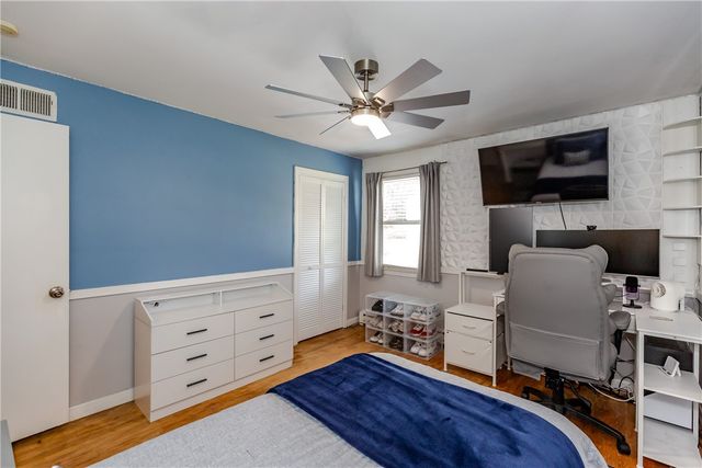 7 Oakcrest Drive, North Providence, RI 02904