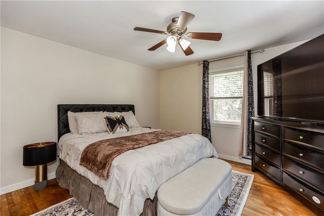 7 Oakcrest Drive, North Providence, RI 02904