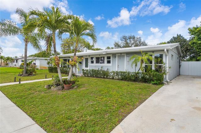 19711 NW 4th Ave, Miami Gardens, FL 33169