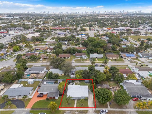 19711 NW 4th Ave, Miami Gardens, FL 33169