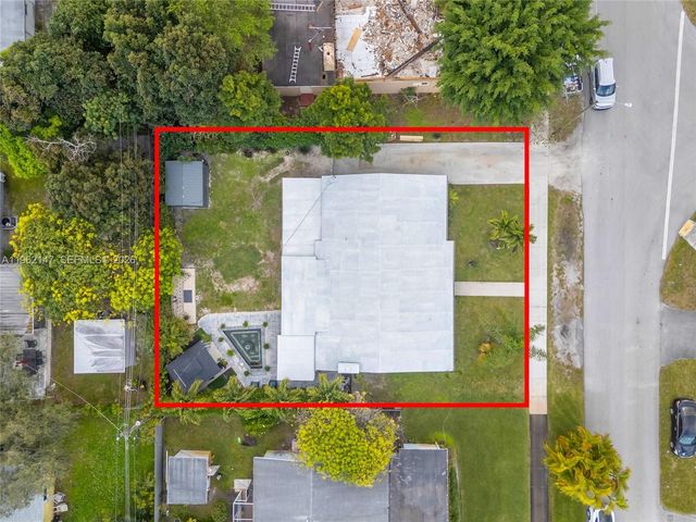 19711 NW 4th Ave, Miami Gardens, FL 33169