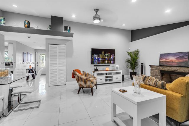 19711 NW 4th Ave, Miami Gardens, FL 33169