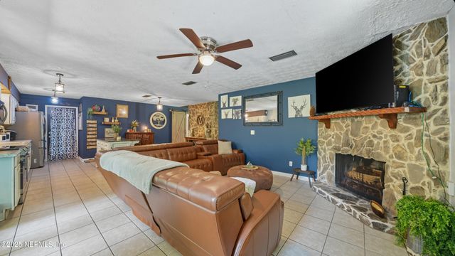 2064 CORNELL Road, Middleburg, FL 32068