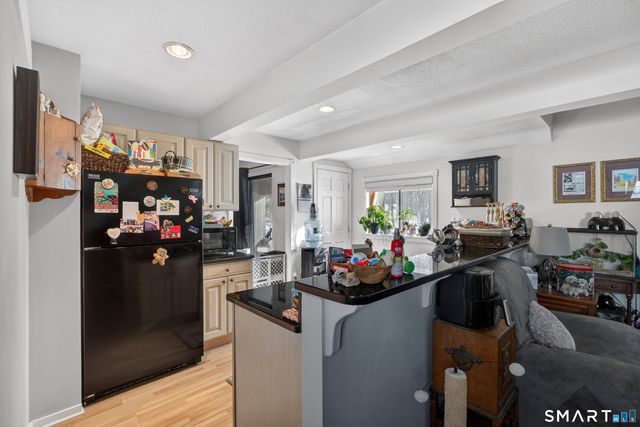 9 Upper Commons 9, Woodbury, CT 06798