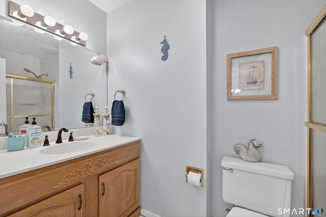 9 Upper Commons 9, Woodbury, CT 06798