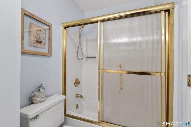 9 Upper Commons 9, Woodbury, CT 06798