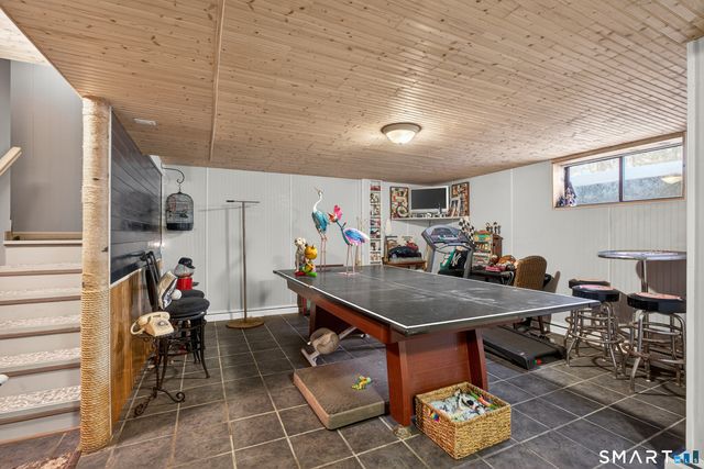 9 Upper Commons 9, Woodbury, CT 06798