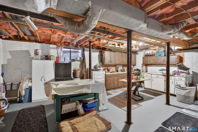 9 Upper Commons 9, Woodbury, CT 06798