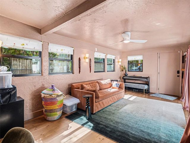 4050 TURKS CAP PLACE, Sarasota, FL 34234