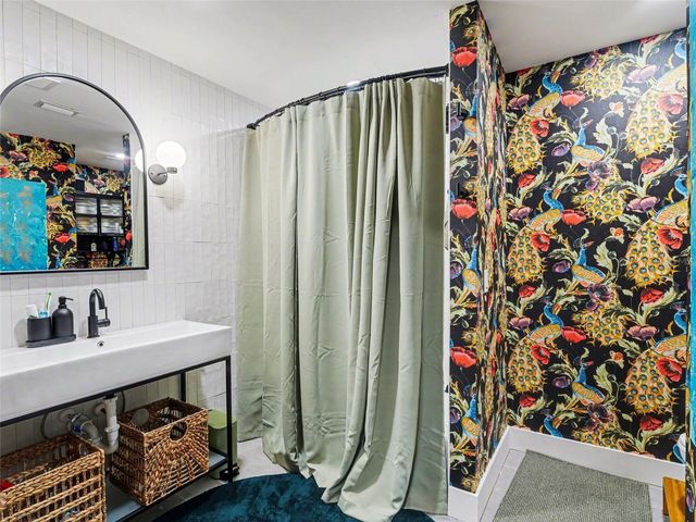 4050 TURKS CAP PLACE, Sarasota, FL 34234