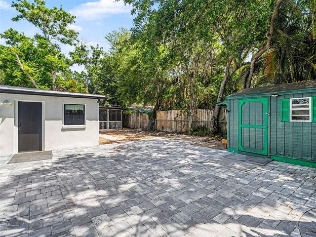 4050 TURKS CAP PLACE, Sarasota, FL 34234