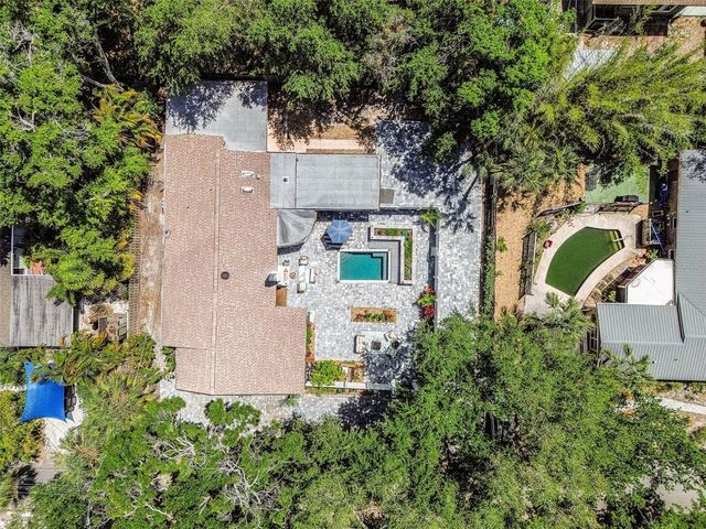 4050 TURKS CAP PLACE, Sarasota, FL 34234