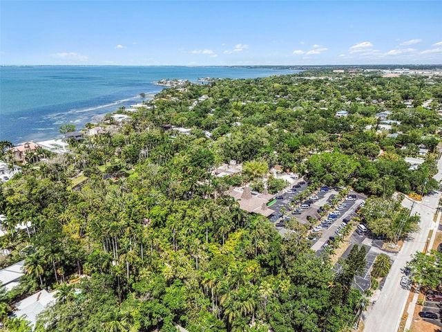 4050 TURKS CAP PLACE, Sarasota, FL 34234