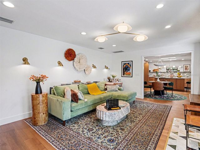 4050 TURKS CAP PLACE, Sarasota, FL 34234