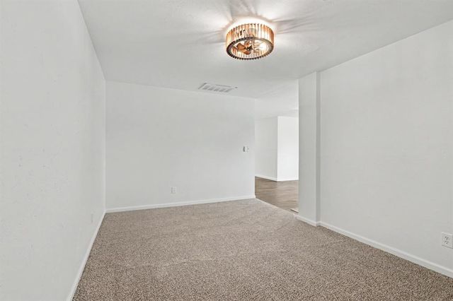 47 E 14th Street, Edmond, OK 73034