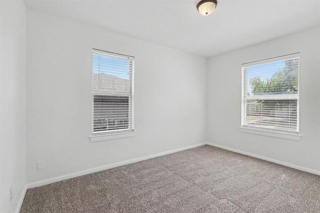 47 E 14th Street, Edmond, OK 73034