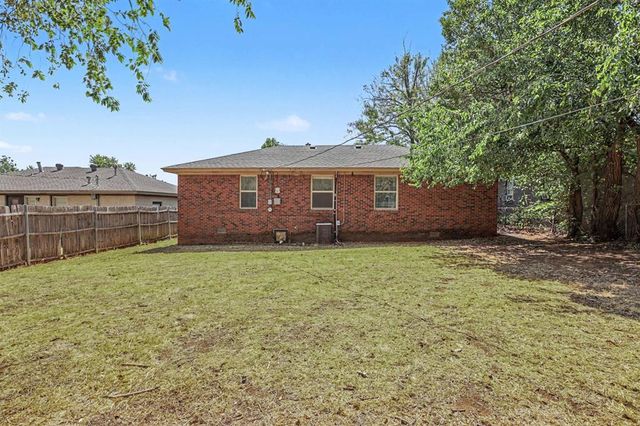 47 E 14th Street, Edmond, OK 73034