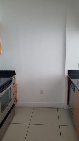 1750 N Bayshore Dr 3311, Miami, FL 33132