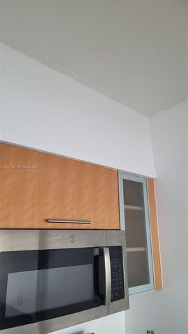1750 N Bayshore Dr 3311, Miami, FL 33132