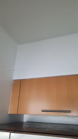 1750 N Bayshore Dr 3311, Miami, FL 33132