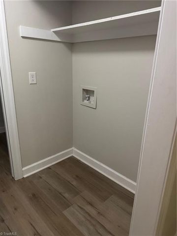 2821 Bleeker Square, Winston-salem, NC 27106