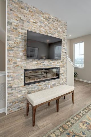 29995 Madison Lane 40, South Lyon, MI 48165