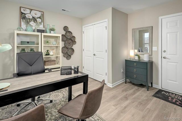 29995 Madison Lane 40, South Lyon, MI 48165