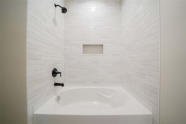 1198 Normandy Rue, Clearcreek Twp, OH 45458