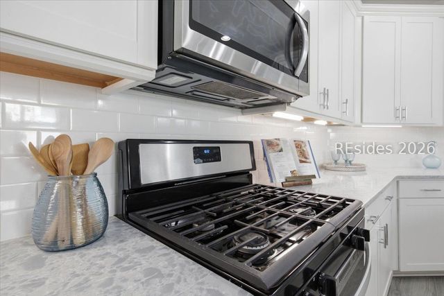 112 Island Breeze Ln, Hardeeville, SC 29927