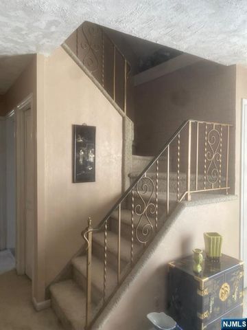 74 Avenue E, Lodi, NJ 07644