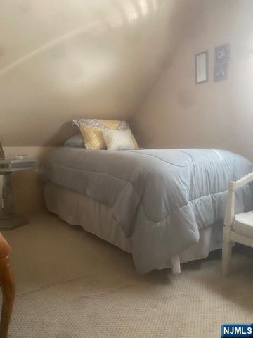 74 Avenue E, Lodi, NJ 07644