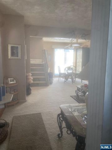 74 Avenue E, Lodi, NJ 07644