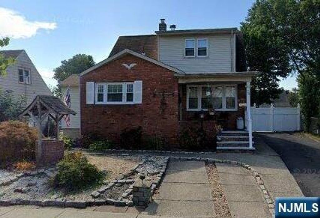 74 Avenue E, Lodi, NJ 07644