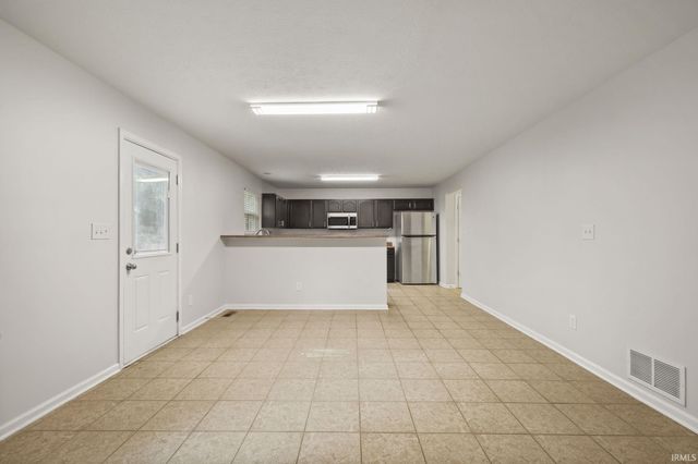 3433 S Glasgow Circle, Bloomington, IN 47403