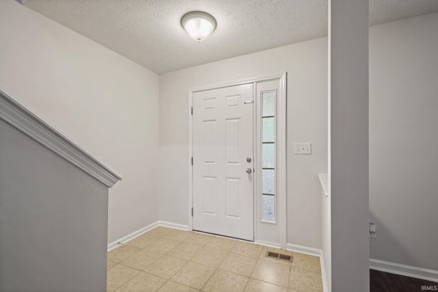 3433 S Glasgow Circle, Bloomington, IN 47403