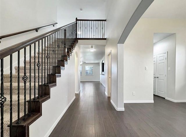 8311 Bay Oaks Drive, Baytown, TX 77523